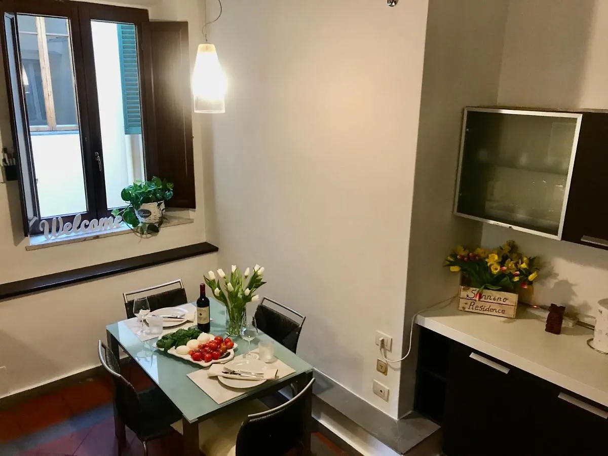 Sonnino Suite Florence 0*,